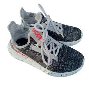 Adidas Unisex Child Running Shoe Size 4 1/2 Speckled Sole Gray White